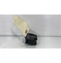Bouton de warning AUDI A4 3