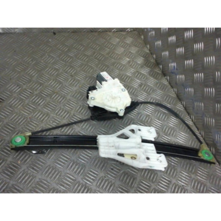 Leve vitre electrique arriere gauche AUDI A4 3 Photo n°1