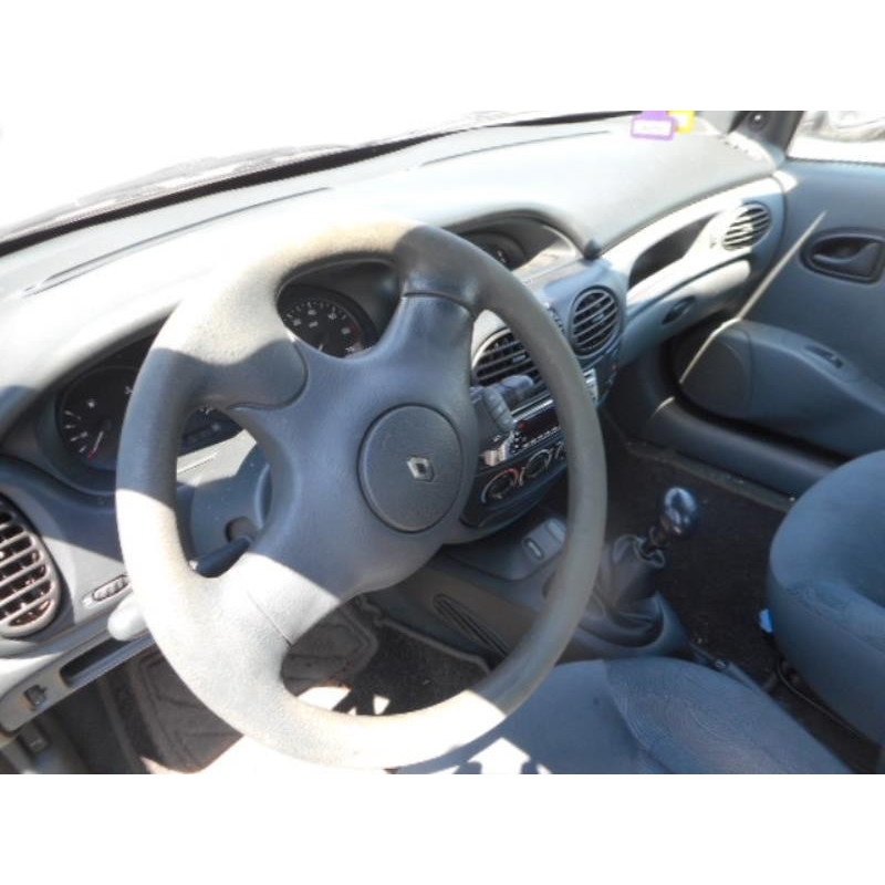 Malle/Hayon arriere RENAULT MEGANE 1 Photo n°8