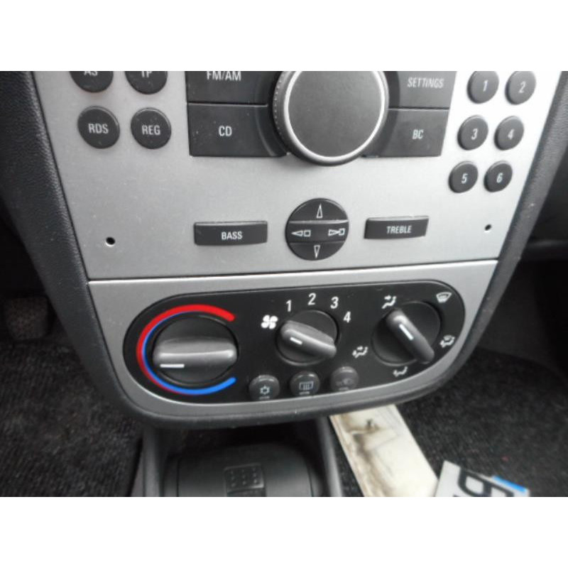 Commande chauffage OPEL CORSA C Photo n°9