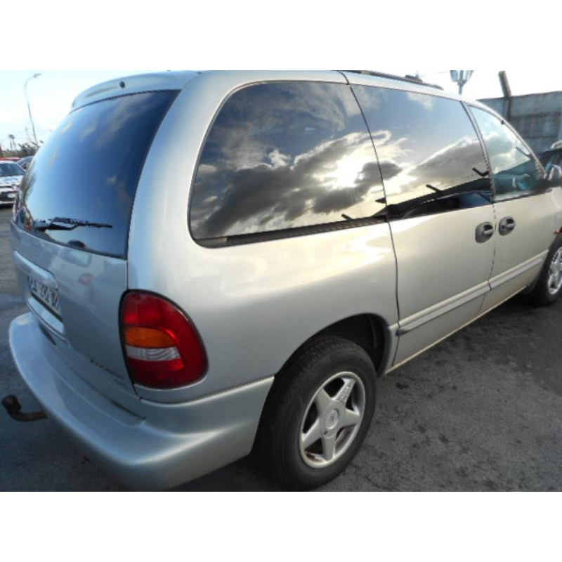 Aile avant droit CHRYSLER VOYAGER 3 Photo n°4