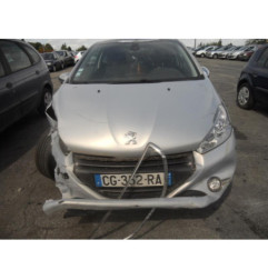 Poignee interieur avant gauche PEUGEOT 208 1