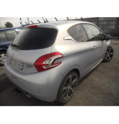 Poignee interieur avant gauche PEUGEOT 208 1