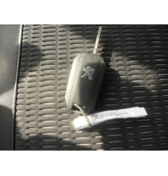 Poignee interieur avant gauche PEUGEOT 208 1