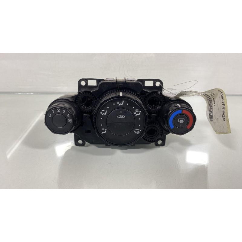 Commande chauffage FORD FIESTA 6 Photo n°1