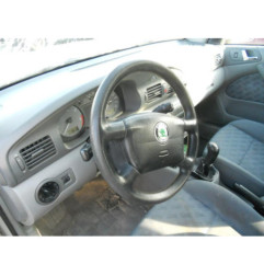 Feu arriere principal droit (feux) SKODA OCTAVIA 1