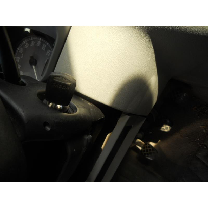 Feu arriere principal droit (feux) SKODA OCTAVIA 1 Photo n°11