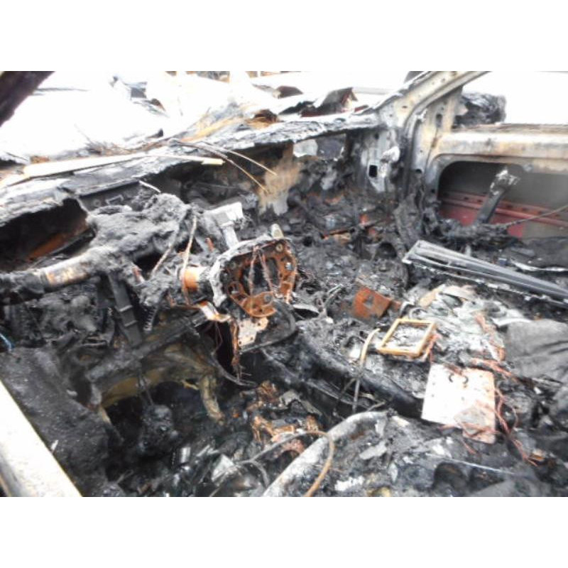 Bloc ABS (freins anti-blocage) MERCEDES CLASSE A 176 Photo n°8