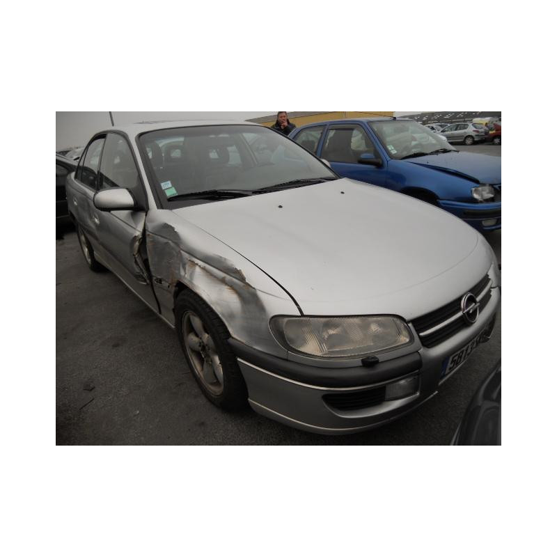 Pompe de direction OPEL OMEGA B Photo n°5