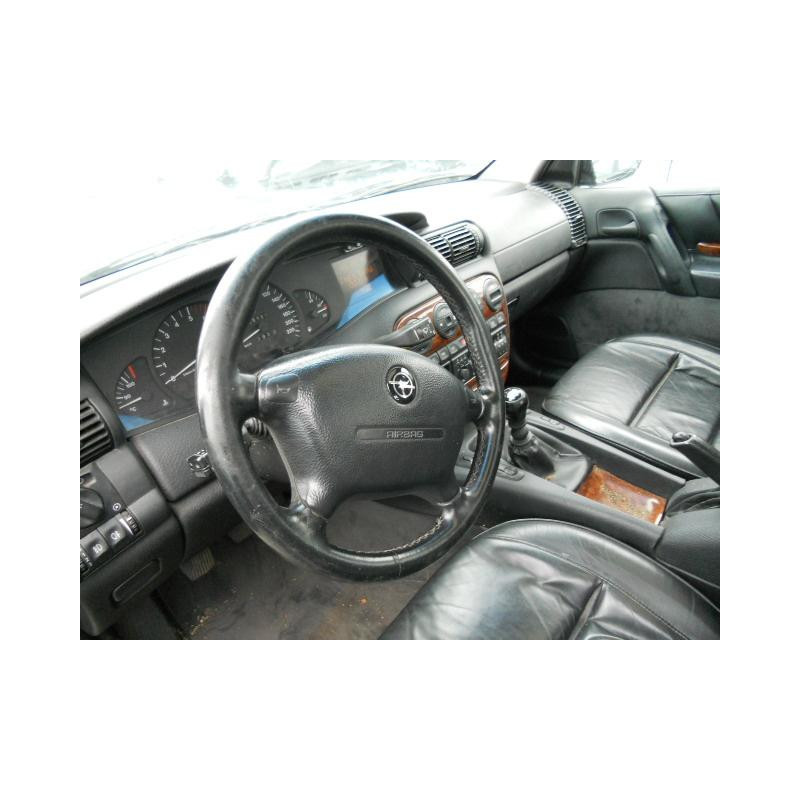 Pompe de direction OPEL OMEGA B Photo n°8