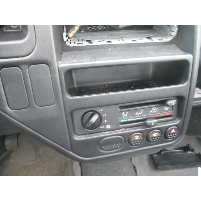 Bobine (allumage) PEUGEOT 106 Photo n°8
