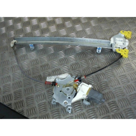 Leve vitre electrique avant droit NISSAN MICRA 3 Photo n°1
