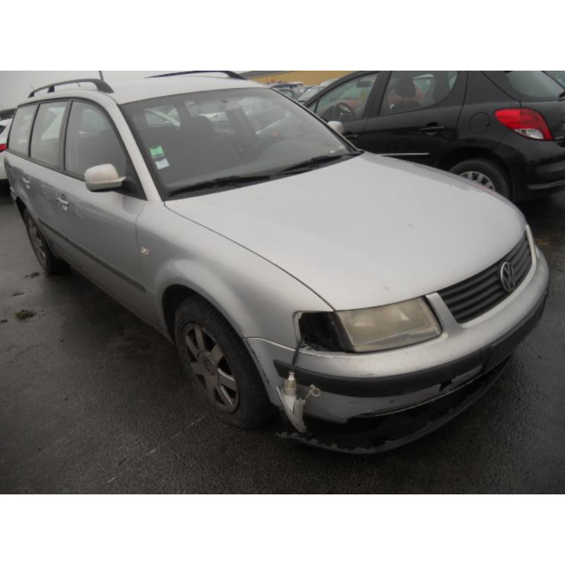 Porte arriere gauche VOLKSWAGEN PASSAT 4 Photo n°4