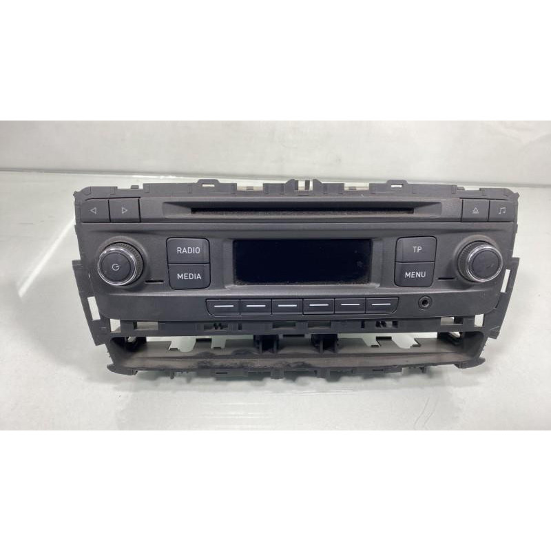 Autoradio d'origine SEAT IBIZA 4 Photo n°1