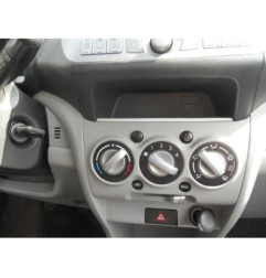 Leve vitre electrique avant gauche SUZUKI ALTO 3