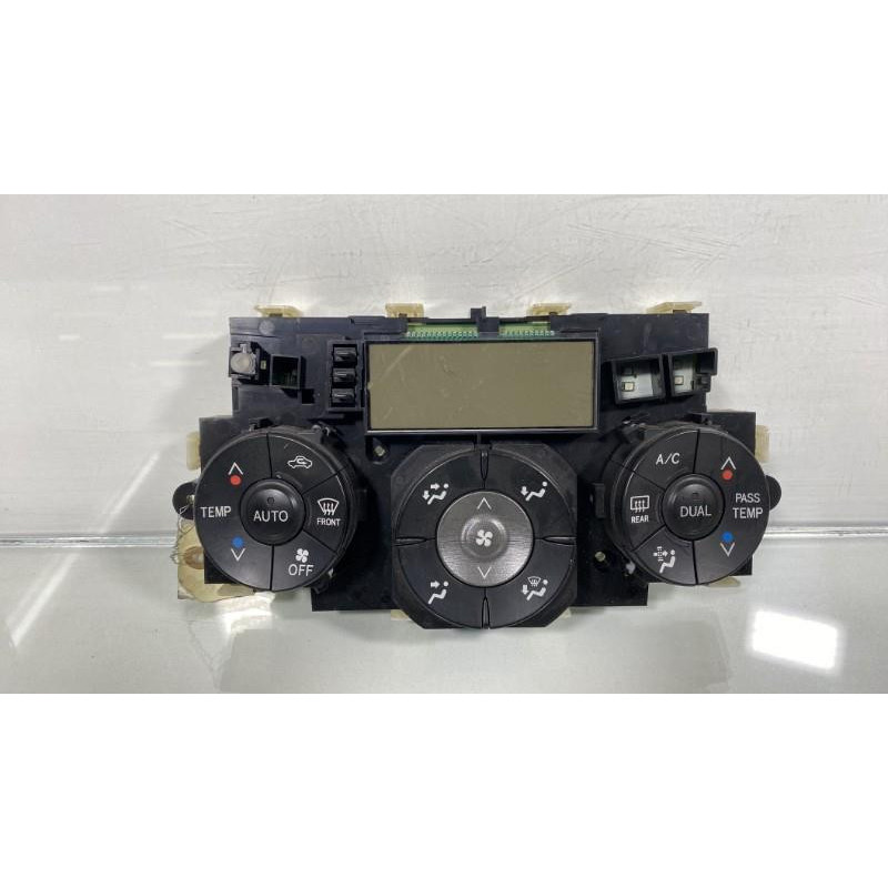 Commande chauffage TOYOTA RAV4 3 Photo n°1