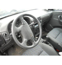 Pare choc arriere VOLKSWAGEN POLO 3