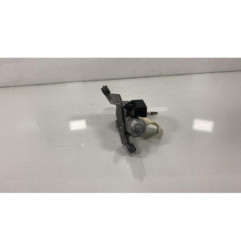 Moteur essuie glace arriere TOYOTA AURIS 1