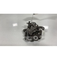 Fermeture de capot PEUGEOT 605