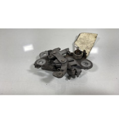 Fermeture de capot PEUGEOT 605