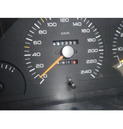 Fermeture de capot PEUGEOT 605