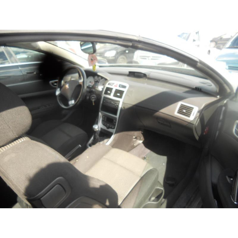 Verin de coffre PEUGEOT 307 Photo n°6