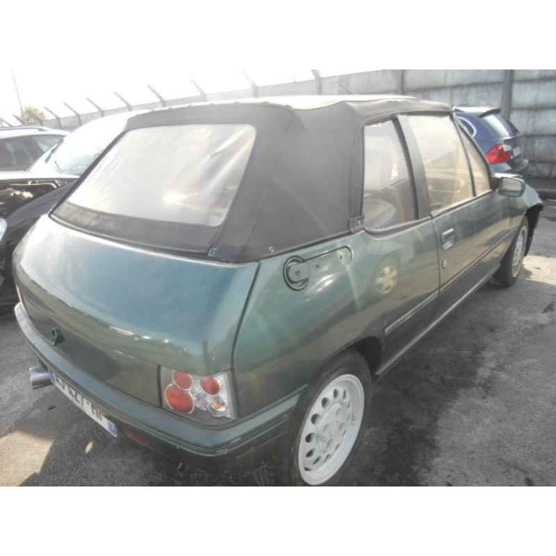 Retroviseur droit PEUGEOT 205 Photo n°6