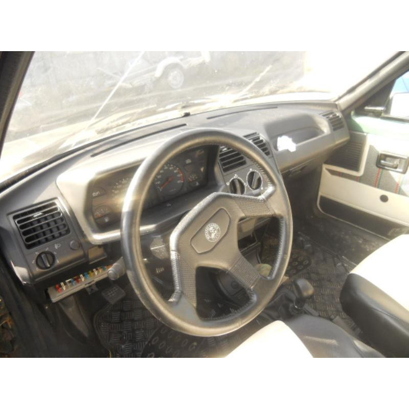 Retroviseur droit PEUGEOT 205 Photo n°8