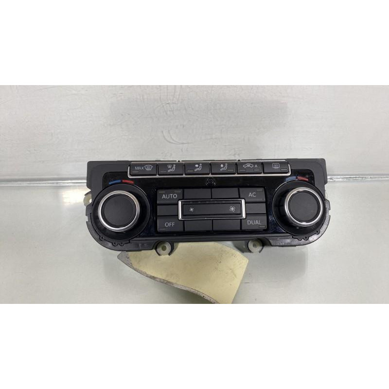 Commande chauffage VOLKSWAGEN GOLF 6 Photo n°1