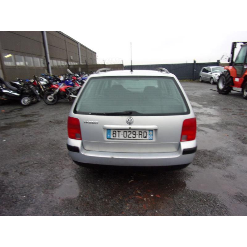 Porte arriere gauche VOLKSWAGEN PASSAT 4 Photo n°5
