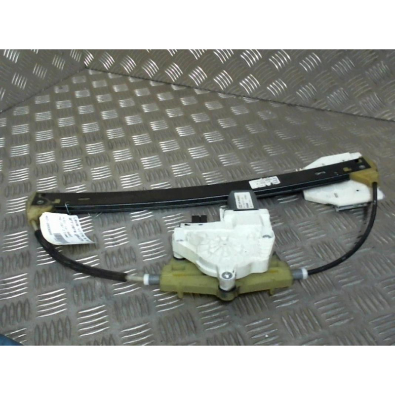 Leve vitre electrique arriere gauche AUDI A6 3 Photo n°1