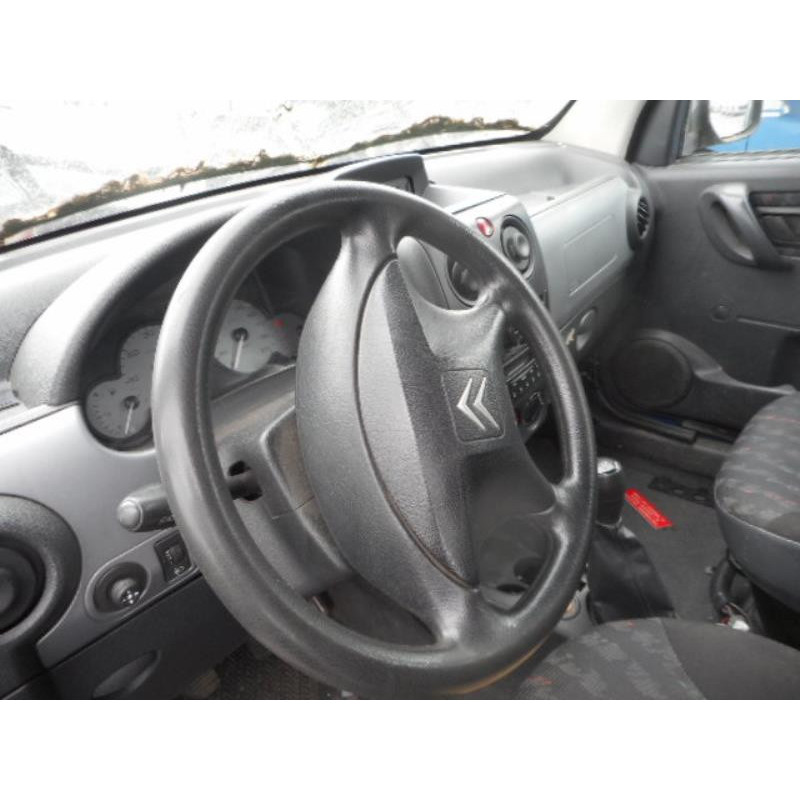 Moteur leve vitre arriere droit CITROEN BERLINGO 1 Photo n°8