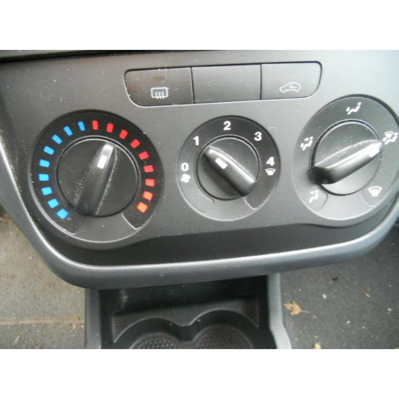 Porte avant droit FIAT GRANDE PUNTO Photo n°11