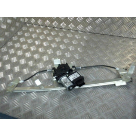 Leve vitre electrique avant gauche RENAULT SCENIC 2 Photo n°1