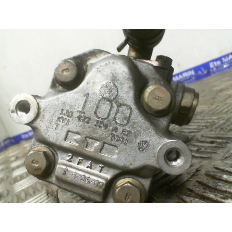 Pompe de direction VOLKSWAGEN BORA Photo n°2