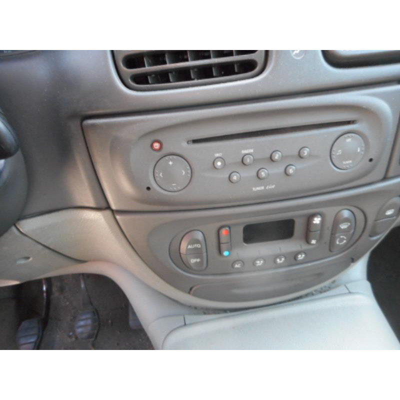 Bouton de coffre RENAULT SCENIC 1 Photo n°9