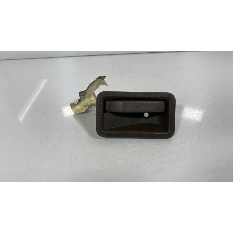 Poignee interieur arriere droit RENAULT CLIO 1 Photo n°1