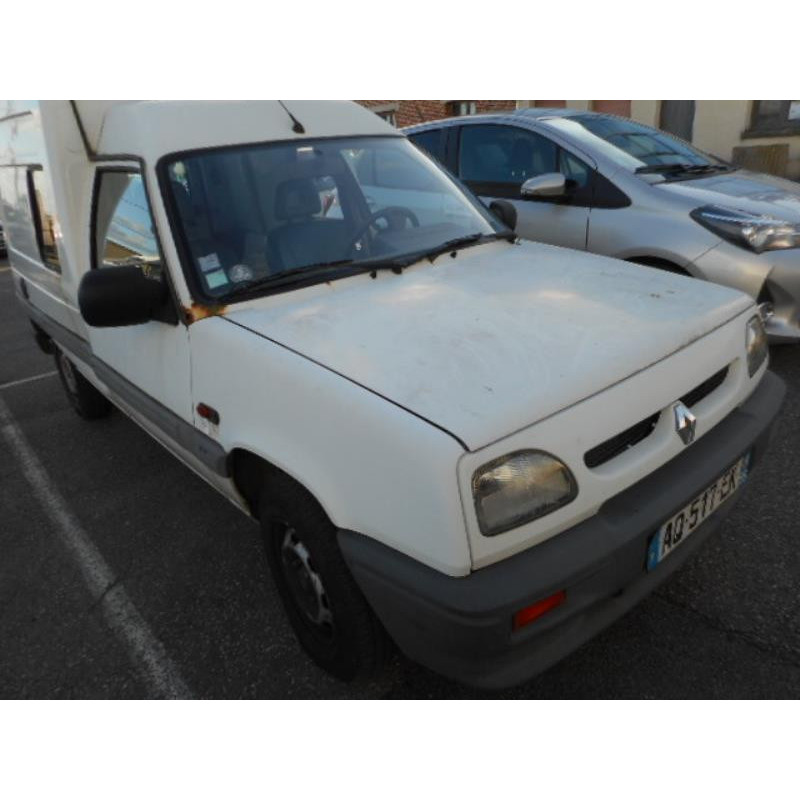 Capot RENAULT EXPRESS Photo n°4