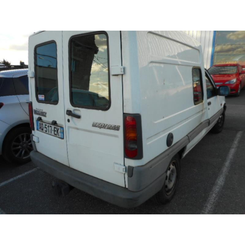 Capot RENAULT EXPRESS Photo n°5