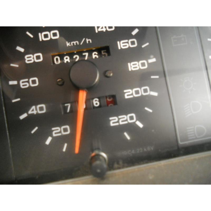 Porte avant droit PEUGEOT 309 Photo n°9