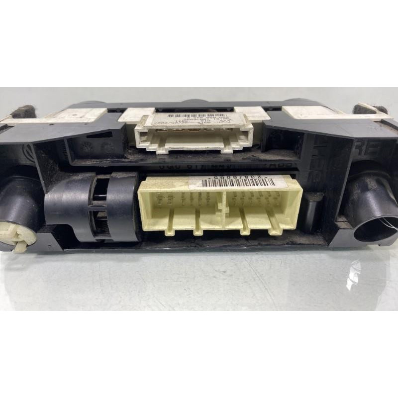 Commande chauffage VOLKSWAGEN FOX Photo n°3