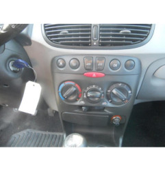 Retroviseur gauche FIAT PUNTO 2