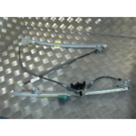 Leve vitre electrique avant droit RENAULT MEGANE 2 Photo n°1