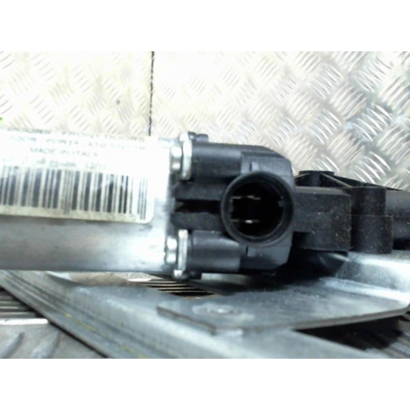Leve vitre electrique avant gauche RENAULT GRAND MODUS Photo n°2