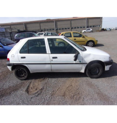 Bras essuie glace arriere PEUGEOT 106