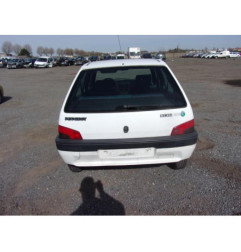 Bras essuie glace arriere PEUGEOT 106