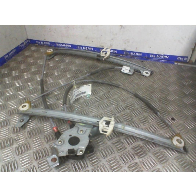Leve vitre electrique avant gauche CITROEN XSARA Photo n°1