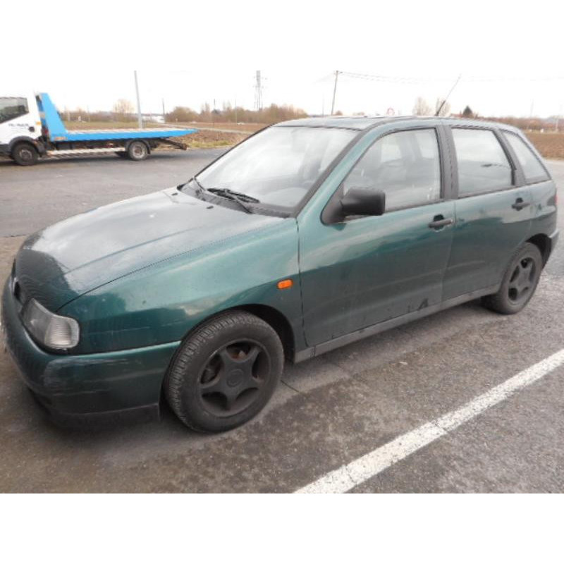 Trappe d'essence SEAT IBIZA 2 Photo n°4