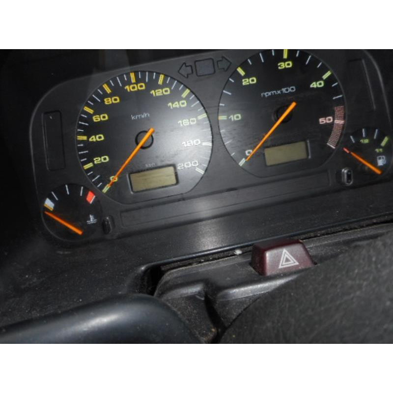 Trappe d'essence SEAT IBIZA 2 Photo n°10