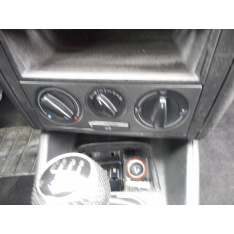 Bras essuie glace arriere VOLKSWAGEN GOLF 4 Photo n°6
